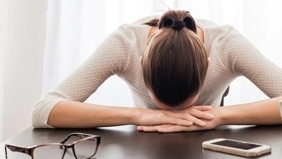 The combination of low thyroid hormone levels, blood sugar, insulin resistance and cortisol levels does not allow the body to use energy effectively, leading to fatigue.&nbsp;(Shutterstock)
