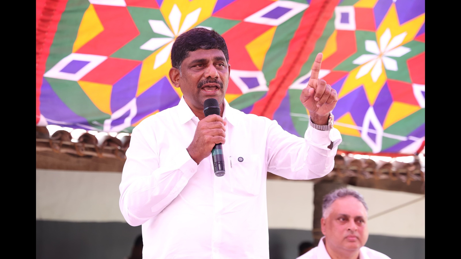 This election is a fight between 2 ideologies, says DK Suresh - Vimarsana News