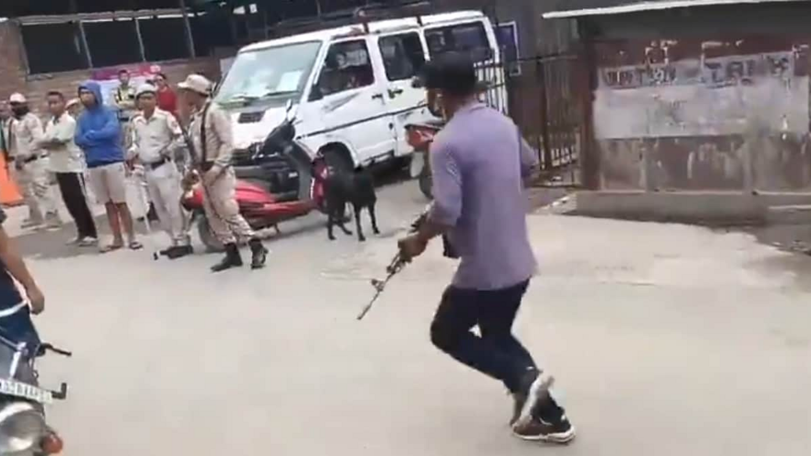 Evening briefing: Armed men disrupt polls in Manipur; PM Modi's 'aata' jibe at Pakistan; and more | Latest News India - Vimarsana News