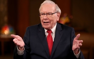 Warren Buffett acquired a 9.3% share in the corporation as a result of his investments in Coca-Cola. Warren Buffett acquired a 9.3% share in the corporation as a result of his investments in Coca-Cola.