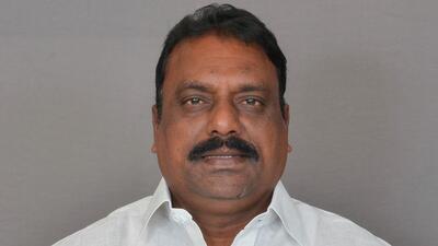 Goud met Pradesh Congress Committee president and chief minister A Revanth Reddy on Friday. (ANI) Goud met Pradesh Congress Committee president and chief minister A Revanth Reddy on Friday. (ANI)