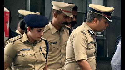 Karnataka police officers on Friday said that a failed relationship, a man who refused to take no for an answer, and a failed attempt to save a life was behind the dramatic double-murder at the Sarakki Park in JP Nagar in Bengaluru on Thursday (AFP) Karnataka police officers on Friday said that a failed relationship, a man who refused to take no for an answer, and a failed attempt to save a life was behind the dramatic double-murder at the Sarakki Park in JP Nagar in Bengaluru on Thursday (AFP)