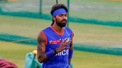 Mullanpur: Mumbai Indians' captain Hardik Pandya during a training session ahead of the Indian Premier League (IPL) 2024 cricket match between Punjab Kings and Mumbai Indians (PTI)