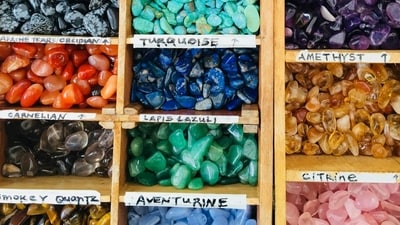 Fire, Earth, Water, and Air signs benefit from their corresponding elemental crystal Fire, Earth, Water, and Air signs benefit from their corresponding elemental crystal