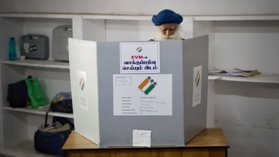 Spiritual guru and founder of the Isha Foundation, Sadhguru Jaggi Vasudev, cast his vote in Coimbatore. (X/@ishafoundation)