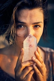 Crystal healing helps you to navigate through emotional traumas, heartbreak, and loss Crystal healing helps you to navigate through emotional traumas, heartbreak, and loss