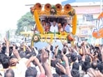Bommai also slammed the ruling Congress for its policies and called it the "worst government". Bommai also slammed the ruling Congress for its policies and called it the "worst government".
