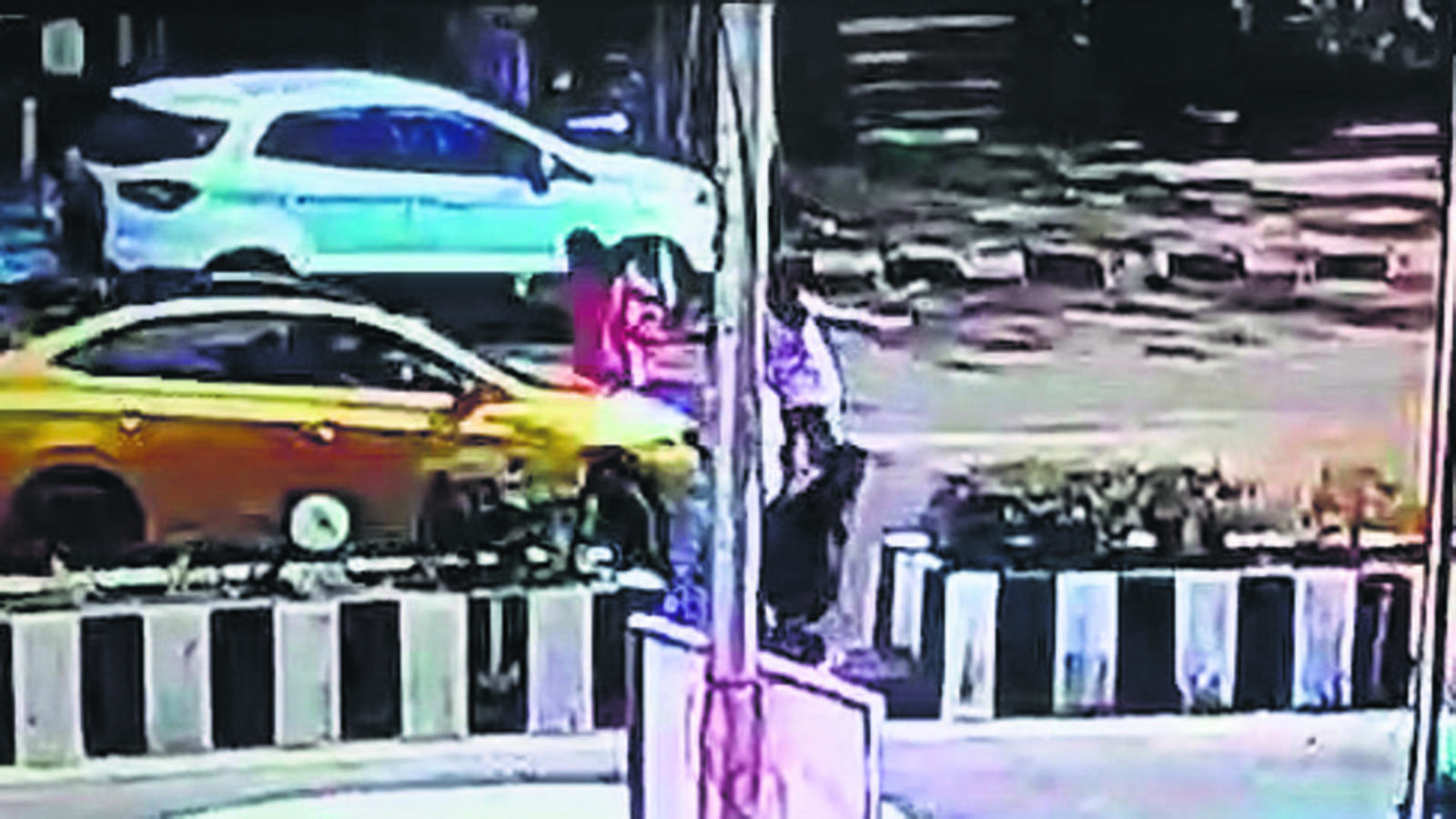 2 girls injured after being hit by speeding car in SoBo | Mumbai news ...