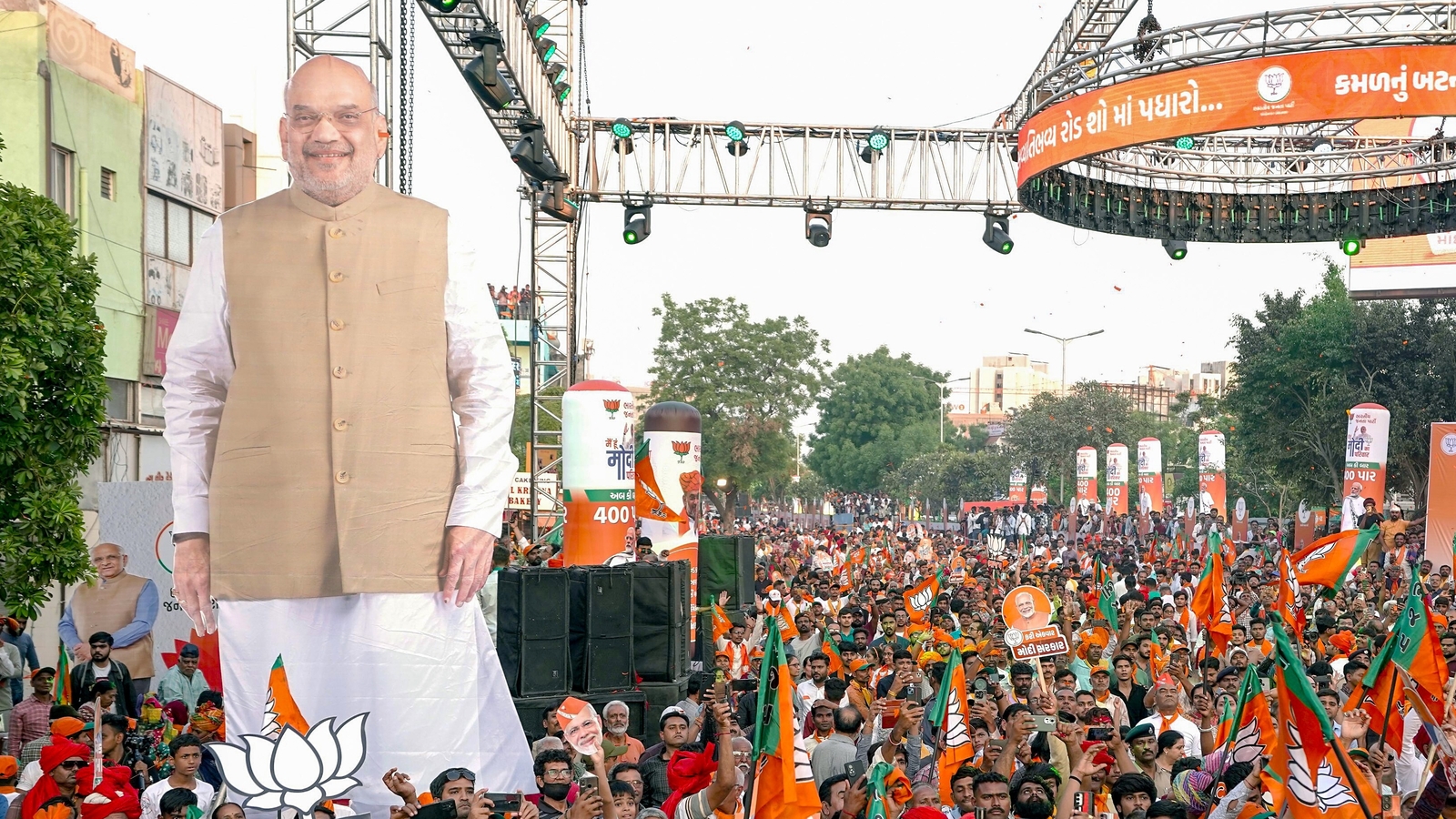 Amit Shah mocks Rahul Gandhi over Kashmir: 'No one has guts to...' - Vimarsana News