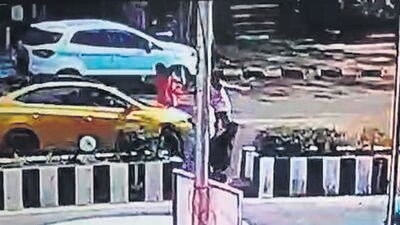 2 girls injured after being hit by speeding car in SoBo 2 girls injured after being hit by speeding car in SoBo