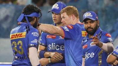 Mumbai Indians' captain Hardik Pandya and teammate Rohit Sharma in a conversation (ANI) Mumbai Indians' captain Hardik Pandya and teammate Rohit Sharma in a conversation (ANI)