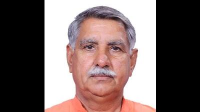 Bhiwani-Mahendergarh Member of Parliament Dharambir Singh on Saturday faced protests from residents of Seehma village in Mahendergarh during canvassing on Saturday morning. (HT File)