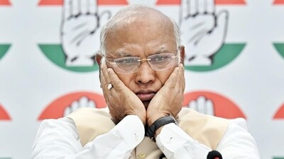 Congress president Mallikarkun Kharge. (HT Photo/Ajay Aggarwal) Congress president Mallikarkun Kharge. (HT Photo/Ajay Aggarwal)