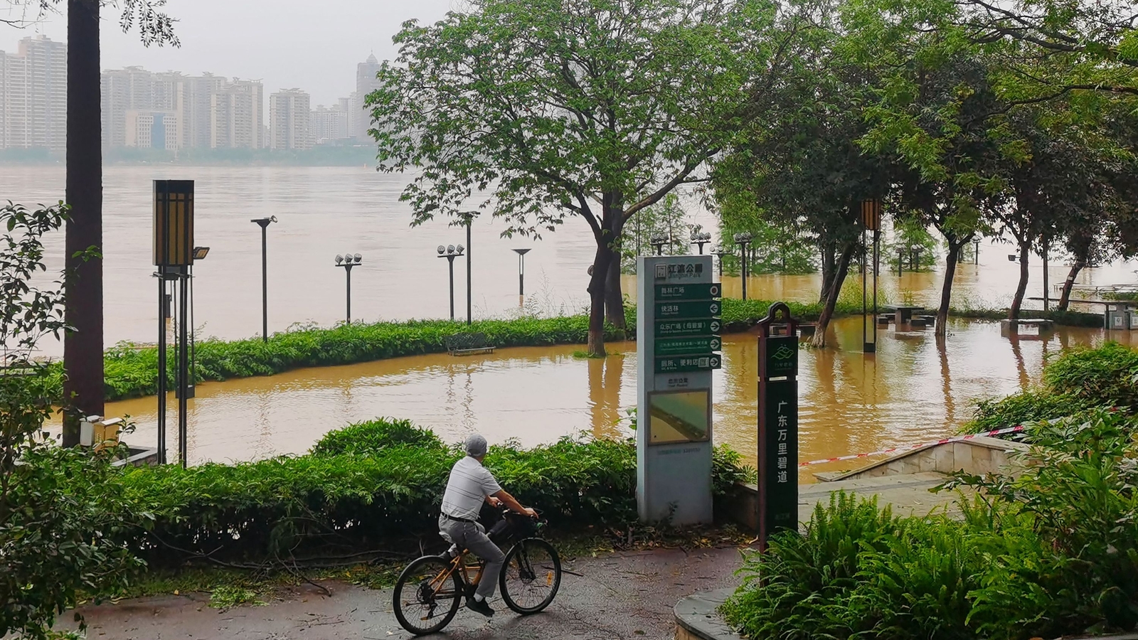Massive river flooding expected in China's Guangdong, threatening millions - Vimarsana News