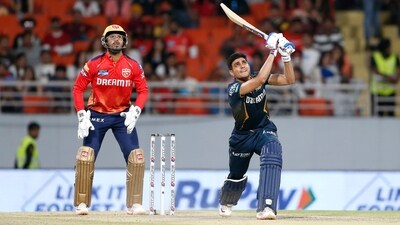 The chase wasn't as straightforward as the Titans would have expected. Shubman Gill got them off to a steady start, scoring 35 in 29 balls.&nbsp; (ANI)
