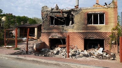 This photograph taken on April 20, 2024, shows a destroyed building in Mariupol, in Russian-controlled Ukraine, amid the Russia-Ukraine conflict. (AFP) This photograph taken on April 20, 2024, shows a destroyed building in Mariupol, in Russian-controlled Ukraine, amid the Russia-Ukraine conflict. (AFP)
