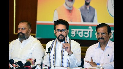 Union minister Anurag Thakur addresses a press conference with Bharatiya Janata Party (BJP) leader Sushil Kumar Rinku in Jalandhar on Sunday. (ANI) Union minister Anurag Thakur addresses a press conference with Bharatiya Janata Party (BJP) leader Sushil Kumar Rinku in Jalandhar on Sunday. (ANI)