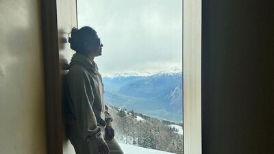 In one picture, Priyanka Chopra can be seen against a wall with stunning snow-capped mountains behind her. The caption of her post read, "Oh, to stay in Crans Montana even for a moment... Can I please stay..." In one picture, Priyanka Chopra can be seen against a wall with stunning snow-capped mountains behind her. The caption of her post read, "Oh, to stay in Crans Montana even for a moment... Can I please stay..."