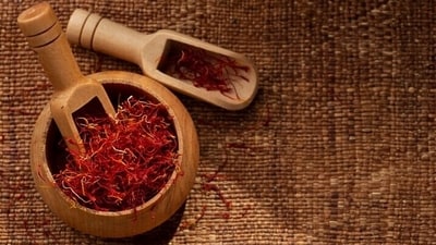3. Kesar (saffron): Storing saffron in the refrigerator can compromise its delicate flavour and aroma. The moisture in the refrigerator can lead to condensation, which can degrade the quality of saffron threads. (Freepik) 3. Kesar (saffron): Storing saffron in the refrigerator can compromise its delicate flavour and aroma. The moisture in the refrigerator can lead to condensation, which can degrade the quality of saffron threads. (Freepik)