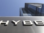 HYBE also called for a shareholders’ meeting to hold the ADOR management accountable. HYBE also called for a shareholders’ meeting to hold the ADOR management accountable.
