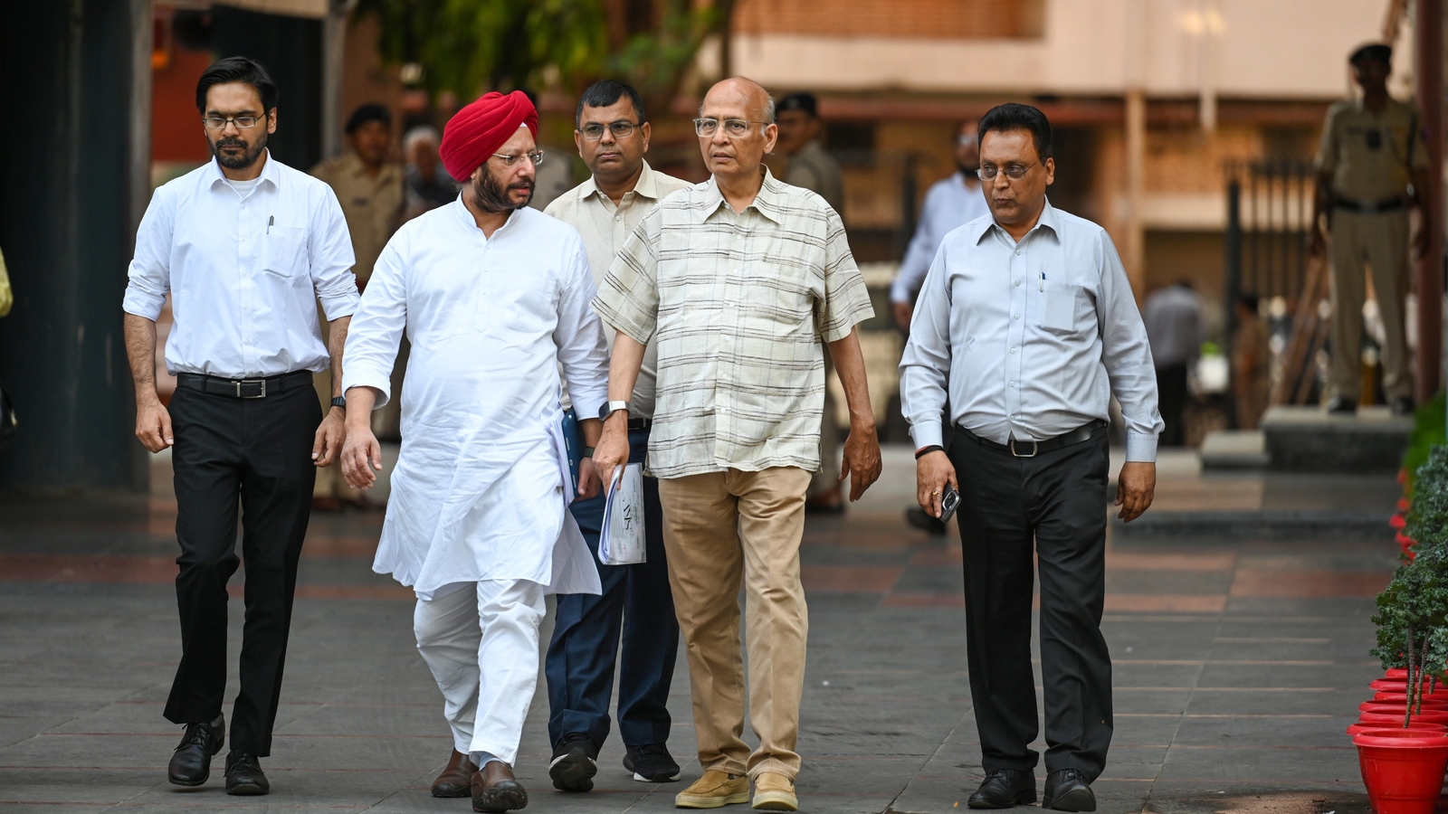Evening brief: Cong demands ECI action against PM's 'infiltrator' remark; India's military budget fourth largest, more - Vimarsana News