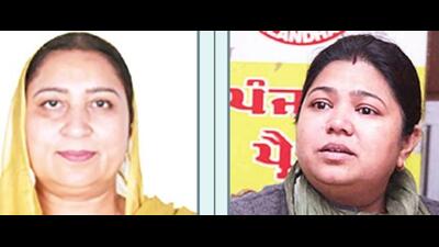 Congress candidates Yamini Gomar from Hoshiarpur and Amarjit Kaur Sahoke from Faridkot. Congress candidates Yamini Gomar from Hoshiarpur and Amarjit Kaur Sahoke from Faridkot.