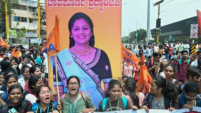 Neha Hiremath murder case in Karnataka's Hubballi to be transferred to CID (PTI) Neha Hiremath murder case in Karnataka's Hubballi to be transferred to CID (PTI)
