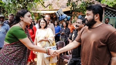 Mohanlal with Shobana at the set of their next film.