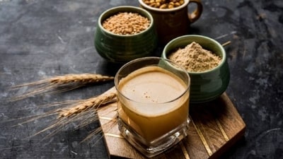 Sattu is also high in fibre which makes it ideal for cutting cholesterol and safeguarding your heart (Shutterstock) Sattu is also high in fibre which makes it ideal for cutting cholesterol and safeguarding your heart (Shutterstock)