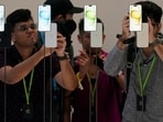 iPhone 15 price cut: From initial discount to massive exchange offer, know how to get the best discount. iPhone 15 price cut: From initial discount to massive exchange offer, know how to get the best discount.