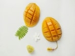 It's mango season, baby! (Unsplash)