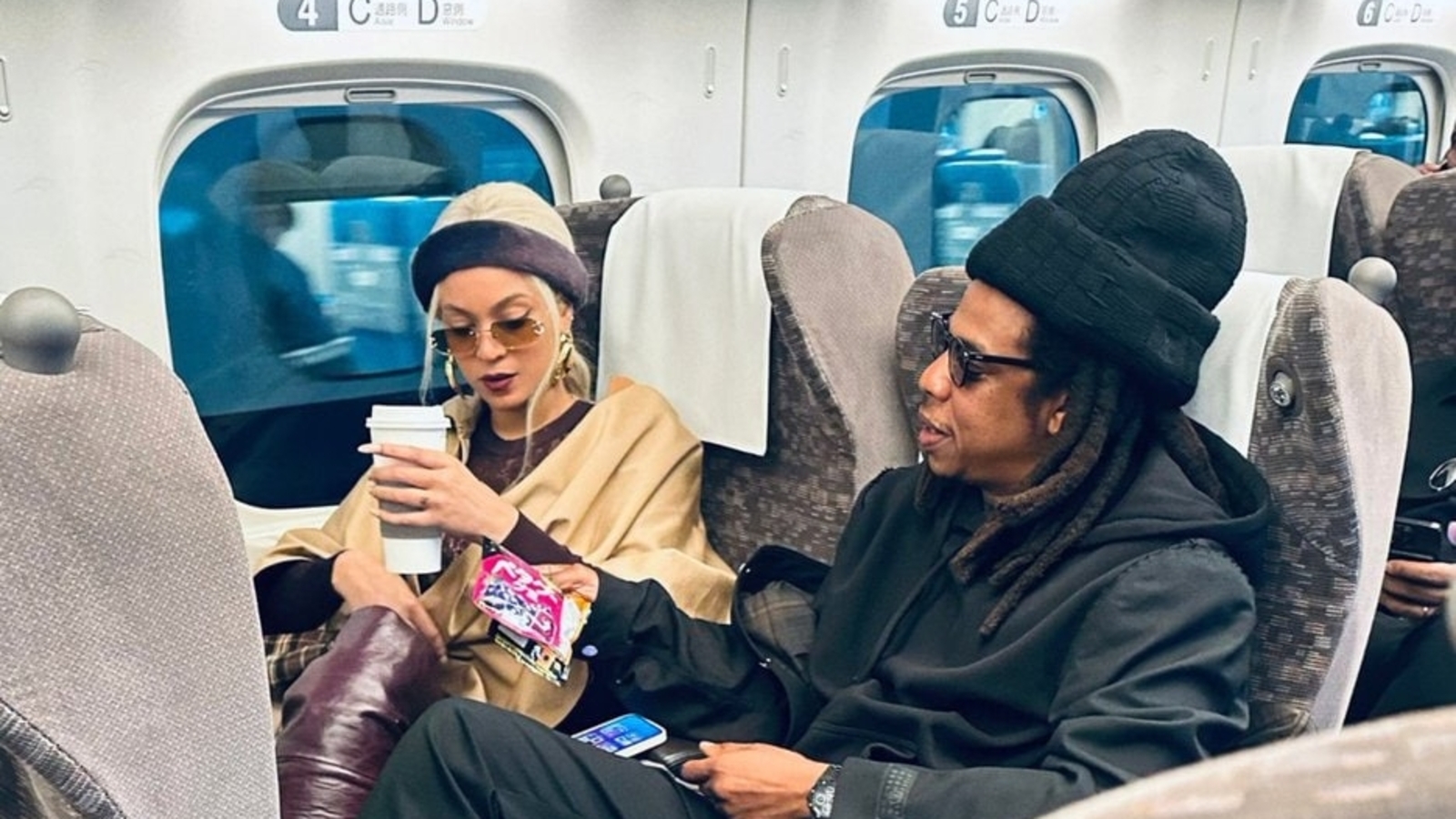 Keanu Reeves Transit Beyonce, Jay Z to Timothee Chalamet, Keanu Reeves: Celebs who were ...