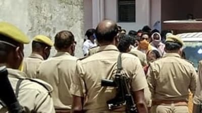Personnel of the Uttar Pradesh Police (PIC FOR REPRESENTATION) Personnel of the Uttar Pradesh Police (PIC FOR REPRESENTATION)