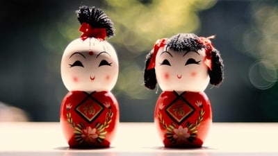 5 Chinese zodiac signs will likely receive luck in love this week from April 21-27 2024. (Pexels)