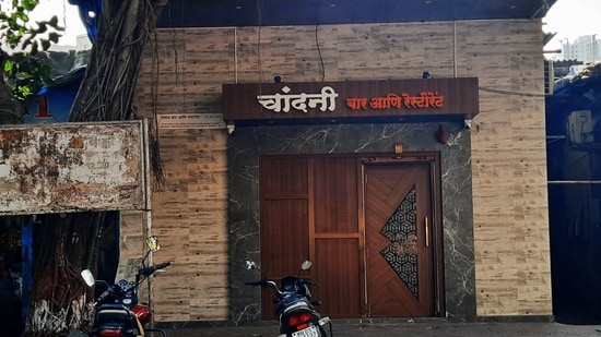 Chandni Bar in Mulund West (Praful Gangurde / HT Photo)