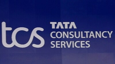 TCS' ₹15000-crore 4G deal with BSNL involves the setting up large data centres. (Bloomberg) TCS' ₹15000-crore 4G deal with BSNL involves the setting up large data centres. (Bloomberg)