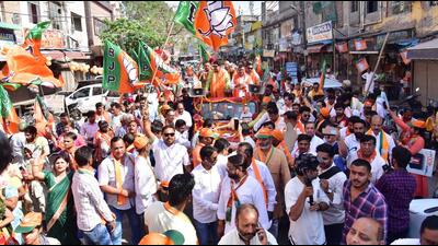 The Ghaziabad parliamentary constituency recorded a turnout of 56.94% in 2014 and 55.86% in 2019, according to official records of the Election Commission of India. (Sakib Ali/HT photo) The Ghaziabad parliamentary constituency recorded a turnout of 56.94% in 2014 and 55.86% in 2019, according to official records of the Election Commission of India. (Sakib Ali/HT photo)