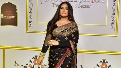Richa Chadha also stars in the show. She, who essays the role of Lajjo, a courtesan with a captivating persona, shared that she found inspiration in Meena Kumari's portrayal of Shahibjaan in the timeless classic Pakeezah. Richa Chadha also stars in the show. She, who essays the role of Lajjo, a courtesan with a captivating persona, shared that she found inspiration in Meena Kumari's portrayal of Shahibjaan in the timeless classic Pakeezah.