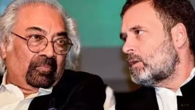 Sam Pitroda with Rahul Gandhi (File Photo)