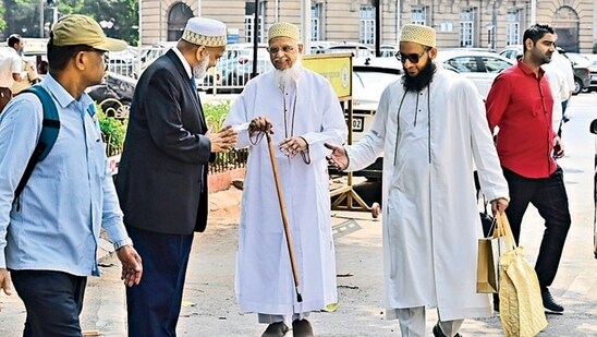 Members of the Dawoodi Bohra community stepping out of the Bombay High Court building after the court pronounced it's verdict on a contentious succession suit on Tuesday. (Anshuman Poyrekar/ Hindustan Times)