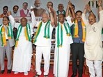 Bengaluru, Mar 29 (ANI): Karnataka Bharatiya Janata Party (BJP) President Vijayendra Yediyurappa along with Janata Dal (Secular) chief HD Deve Gowda, former state CMs B. S. Yediyurappa, HD Kumaraswamy, BS Bommai, BJP Karnataka incharge Radha Mohan Das hold hands at the Coordination Committee Meeting organised by BJP and JD(S) leaders ahead of the 2024 Lok Sabha elections, in Bengaluru on Friday. (ANI Photo)