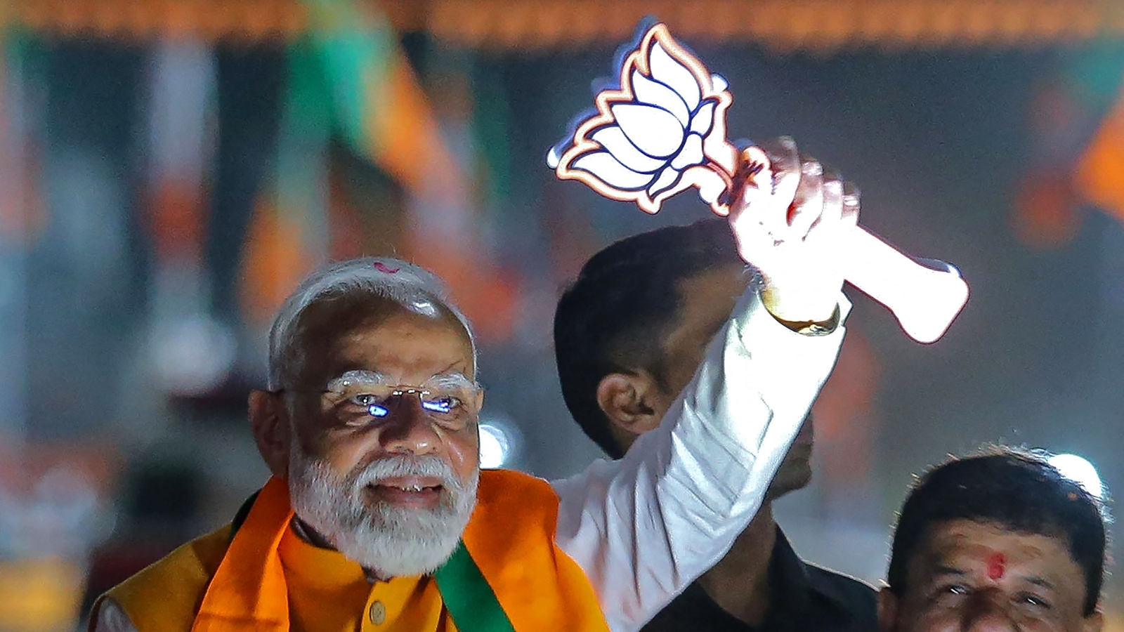 Agra traffic police issues advisory ahead of PM Modi's rally today. Check routes to avoid - Vimarsana News