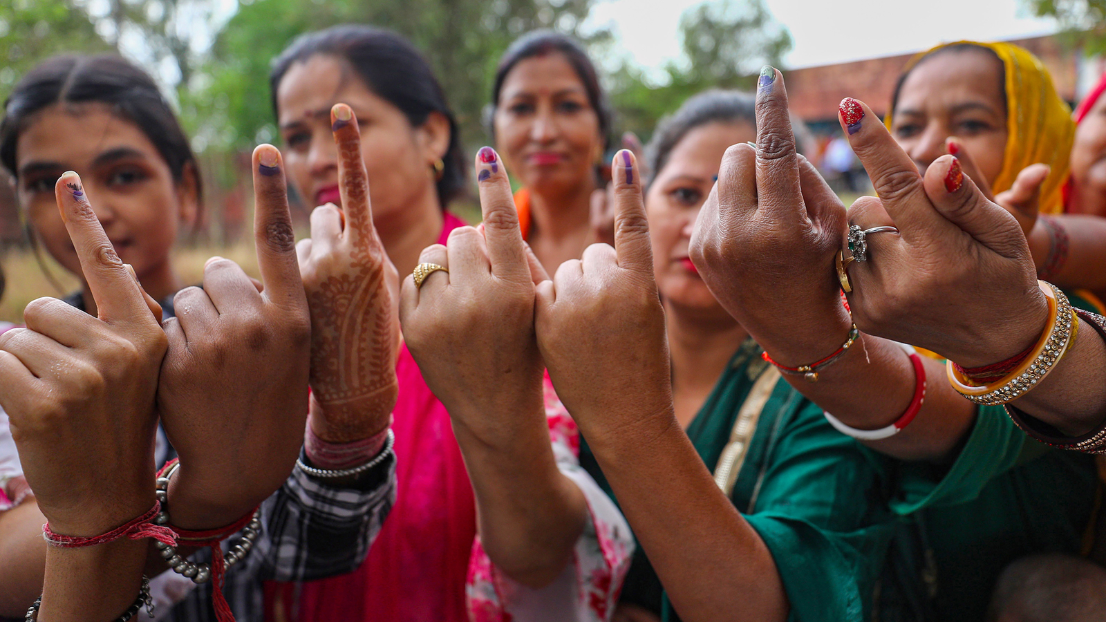 Lok Sabha elections: Food discounts, free health checkups for voters in Noida. How, where to claim? - Vimarsana News