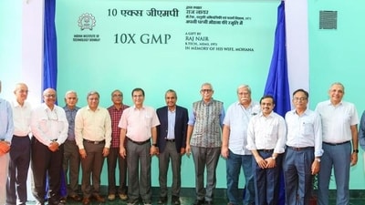IIT-B unveils facility to translate research into medical solutions IIT-B unveils facility to translate research into medical solutions
