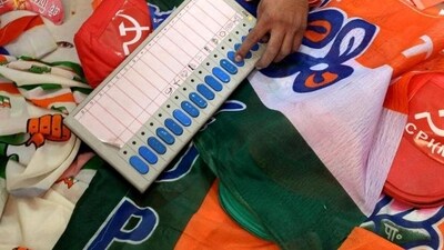 Karnataka residents will vote for 14 seats on April 26, and for another remaining 14 seats on May 7. (AFP Photo) Karnataka residents will vote for 14 seats on April 26, and for another remaining 14 seats on May 7. (AFP Photo)