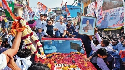 Congress leader Rahul Gandhi in Amethi (PTI) (HT_PRINT) Congress leader Rahul Gandhi in Amethi (PTI) (HT_PRINT)