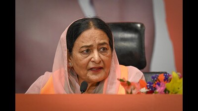 Karamjit Kaur, wife of late Congress MP Santokh Chaudhary joined BJP on April 20. (HT) Karamjit Kaur, wife of late Congress MP Santokh Chaudhary joined BJP on April 20. (HT)