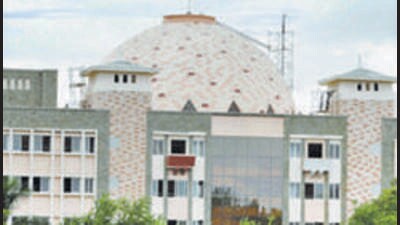 Security guards attacked deputy engineer at PMC building gate after the officer denied showing his identity card and wanted to exit the premises. (HT FILE)