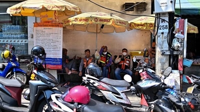 Deaths related to heat stroke have risen to 30 nationwide this year, the Ministry of Public Health said in a statement on Wednesday. (AFP) Deaths related to heat stroke have risen to 30 nationwide this year, the Ministry of Public Health said in a statement on Wednesday. (AFP)