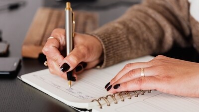 Rumination in C-PTSD can quickly lead to harmful overthinking. When we journal and put down our thoughts, we save ourselves from overthinking. (Pexels) Rumination in C-PTSD can quickly lead to harmful overthinking. When we journal and put down our thoughts, we save ourselves from overthinking. (Pexels)